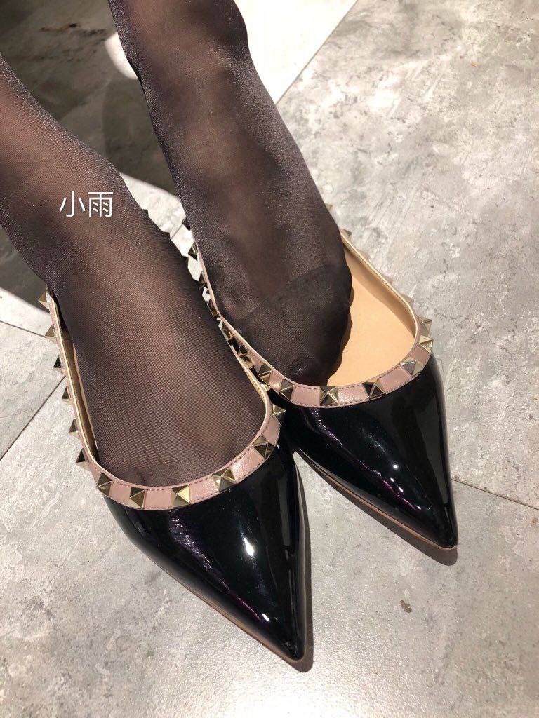 抽插几下她就骚湿メイリン モデルコレクション メイ...